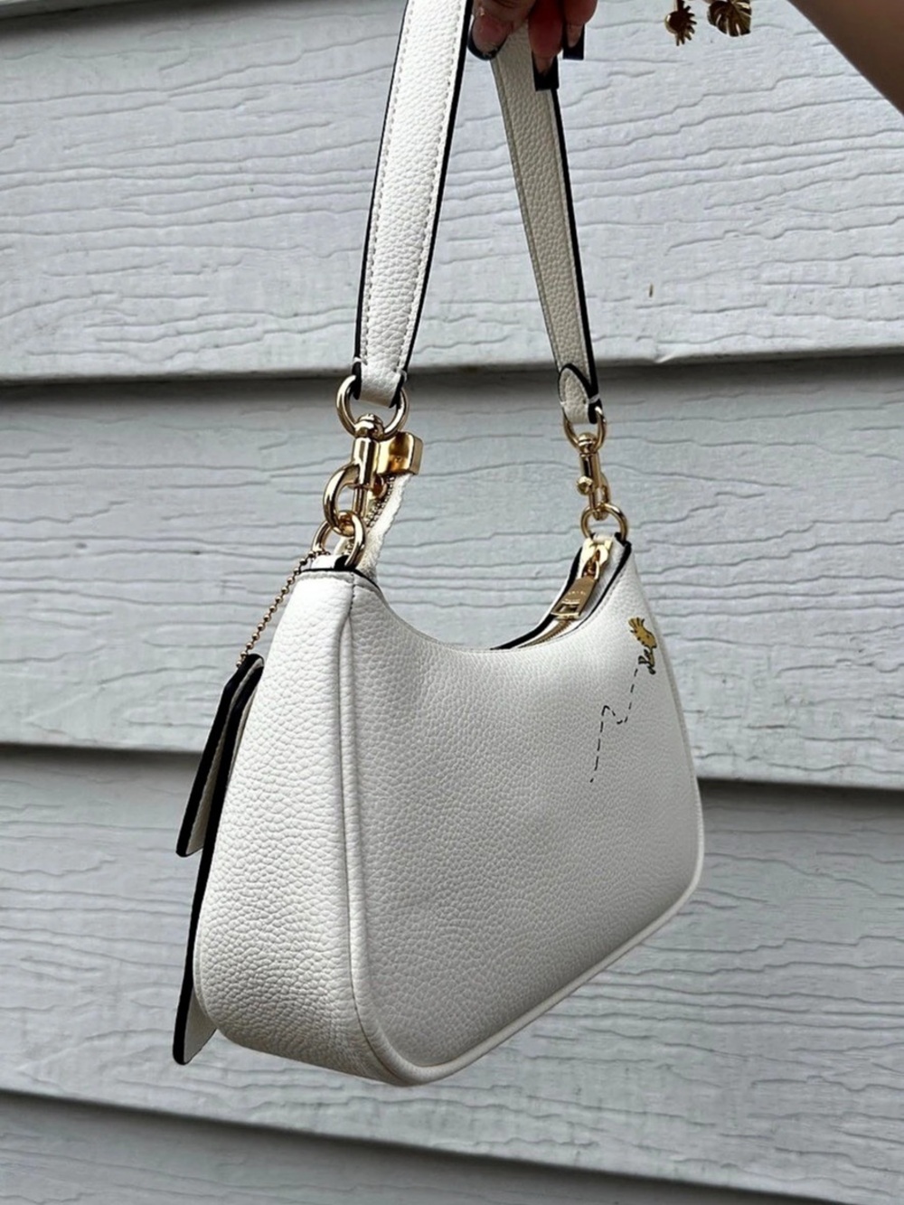 Coach White Snoopy Teri Shoulder Bag NWOT - Picture 6 of 11